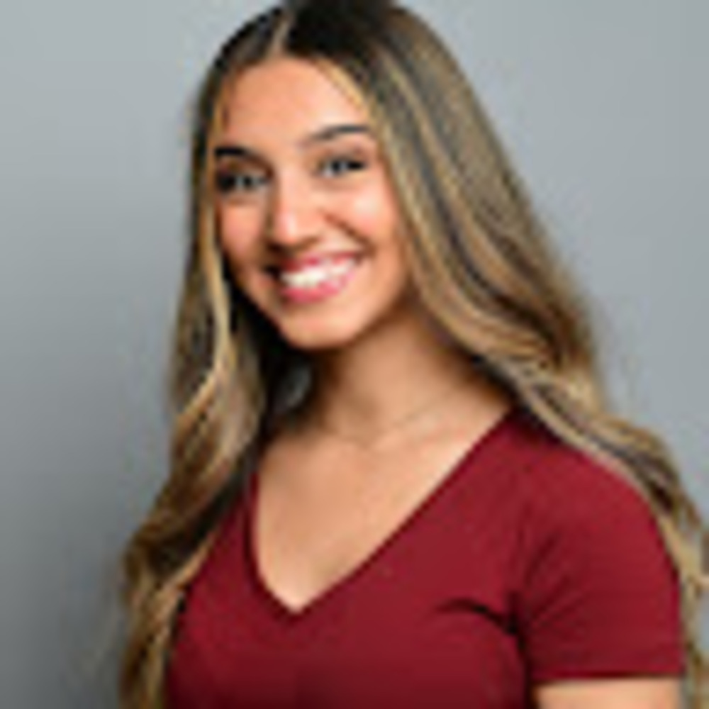 Meet your Posher, Danielle